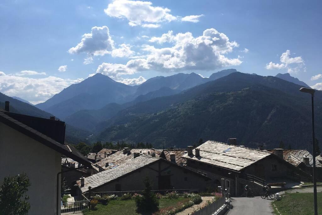 Maison Des Alpes Mansarda Oulx Εξωτερικό φωτογραφία